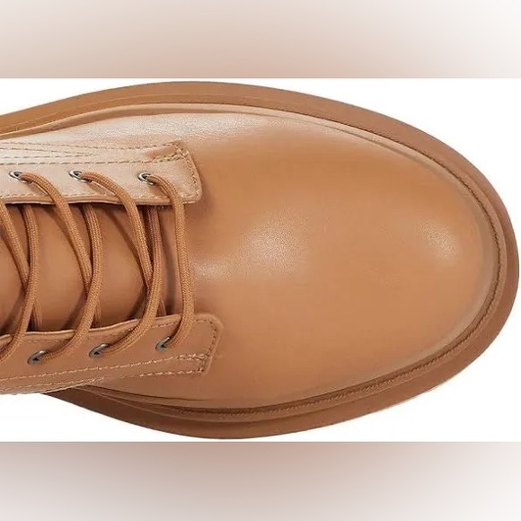 Steve Madden Combat Boots - brand new with tags - Picture 2 of 3